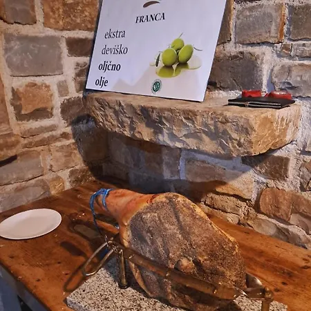 Estate Franca Wine And Olive Oil Appartamento Capodistria
